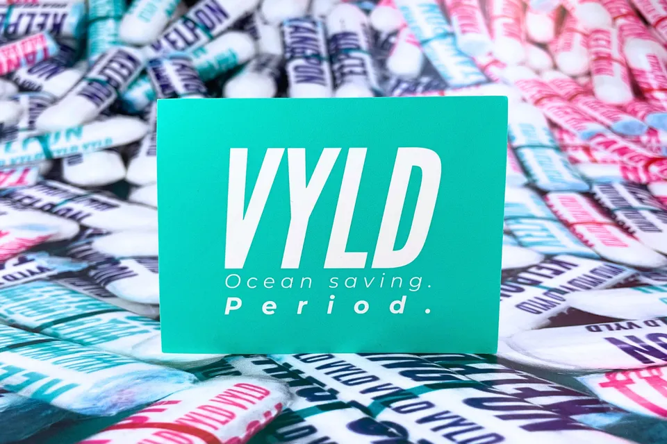 vyld-sticker-set-2x2-motive-4-sticker-aus-recyclingpapier image 1