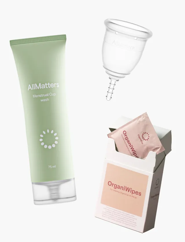 allmatters-starter-set-menstruationstasse-mit-wash-und-wipes image 1